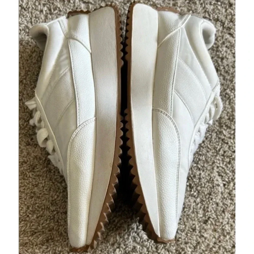Dolce Vita Zina White Platform Sneakers Gum Sawtooth Sole Low Top Trainer